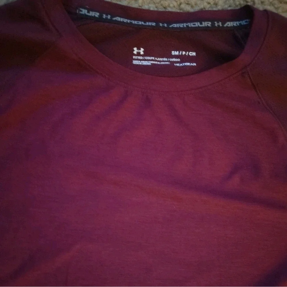 Mens Under Armour Heat Gear Red LongSleeve Compression Top Shirt Size Small‎